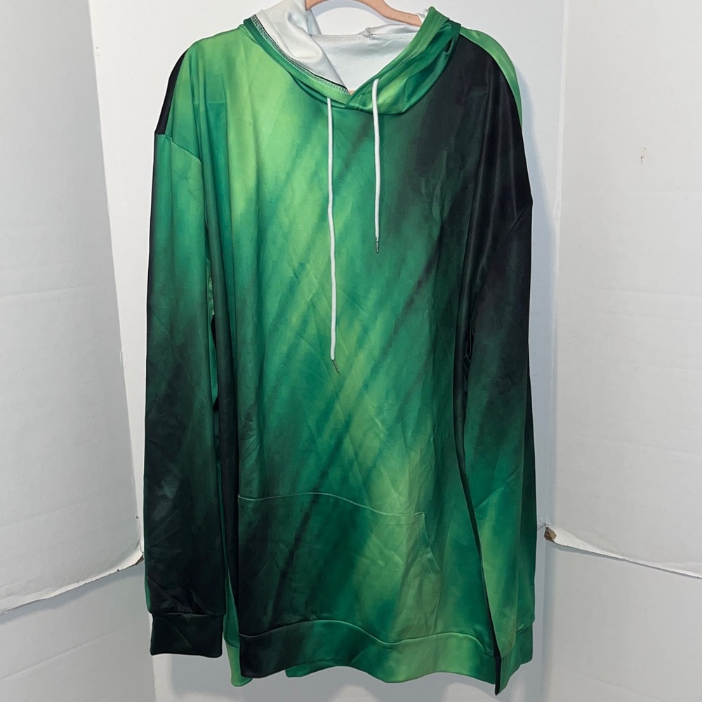 Lightweight Emerald Green Gradient Hooded Shirt
